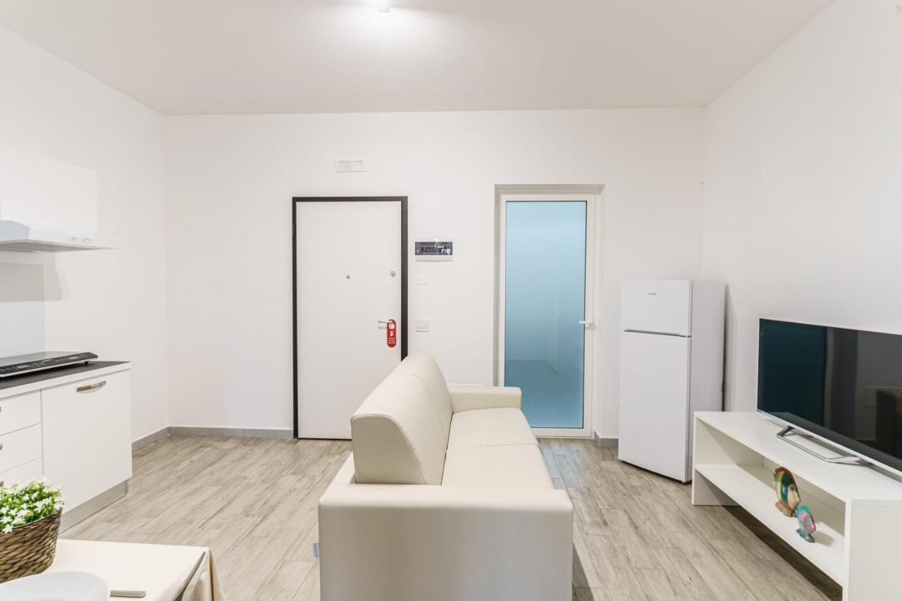 Aparthotel Le Marine Bisceglie Kültér fotó