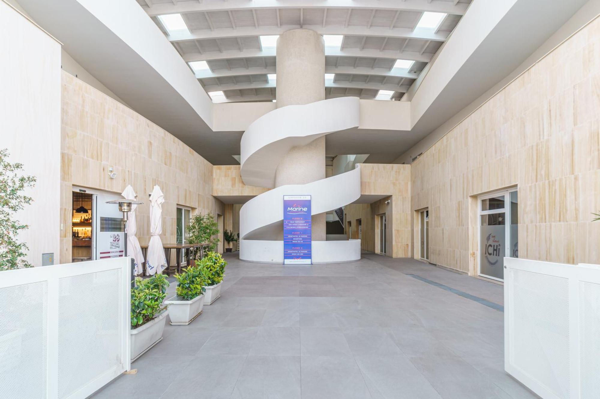 Aparthotel Le Marine Bisceglie Kültér fotó